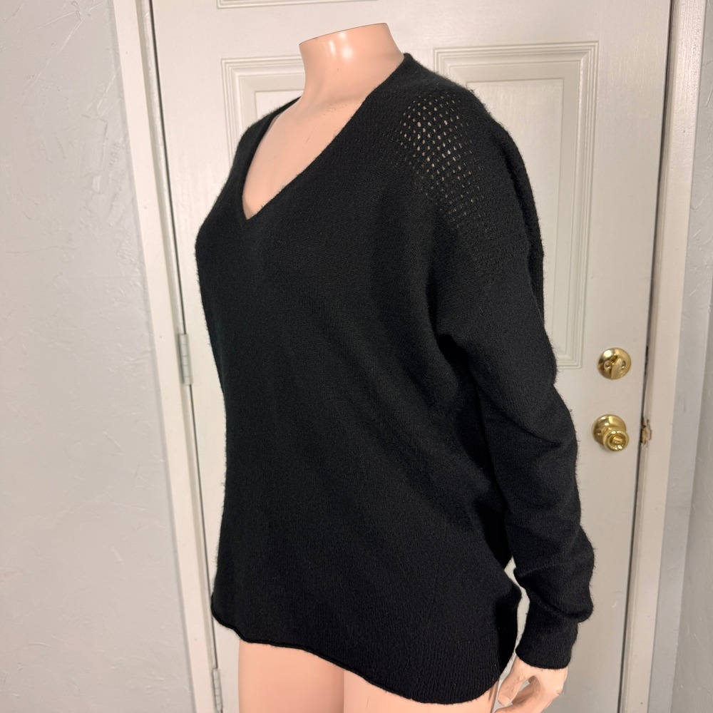 Velvet Graham Spencer Women's Sweater P Cashmere V-neck L/S Open Knit Z3-7 - Picture 3 of 7